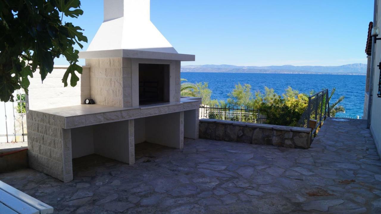 Schoenes Ferienhaus Direkt Am Meer Stomorska Exteriér fotografie